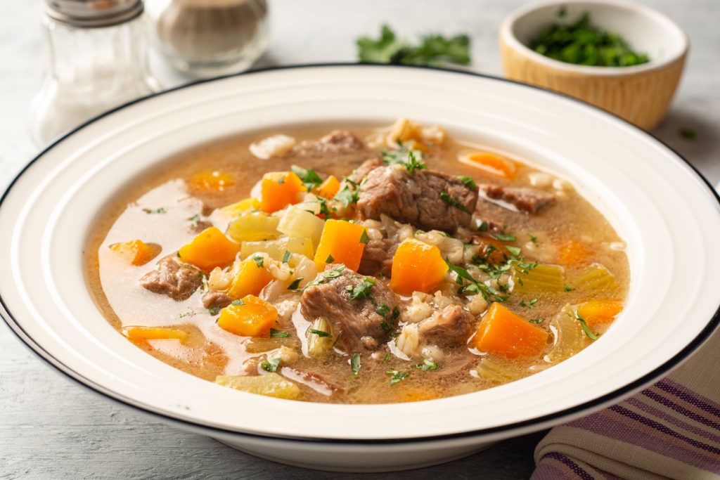 Deftige Rindfleischsuppe nach Omas Art - Westerwälder Biohöfe